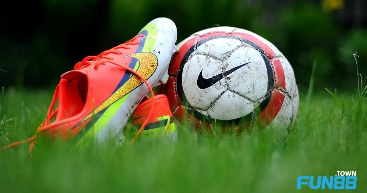 Lịch Sử Đối Đầu Giữa Hai Đội